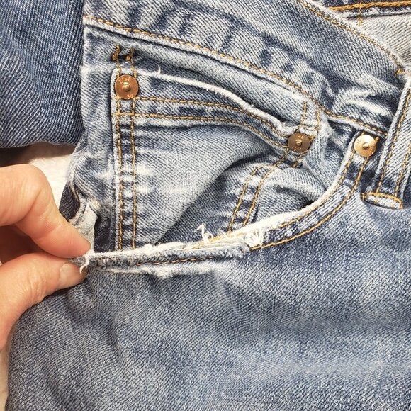 AEO American Eagle Distressed Holey Jeans Relaxed Straight Ripped Size 36 X 32 - Picture 13 of 15